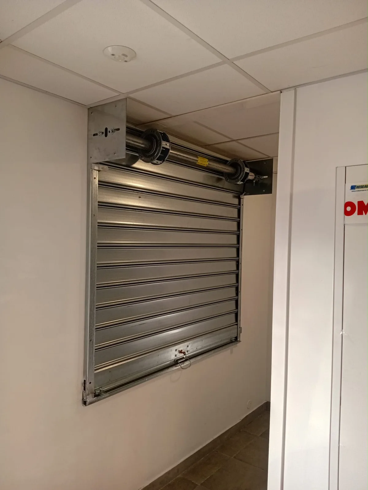 Installation et pose de rideau métallique à Chelles
